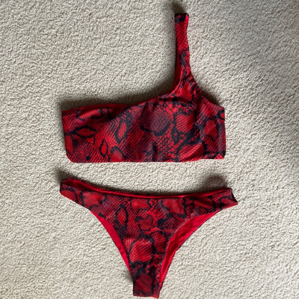 Shein- bathing-suit- size small